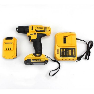 Шуруповерт аккумуляторный DeWALT (24V/5A)