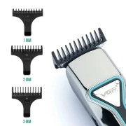 Профессиональная аккумуляторная машинка триммер для стрижения волос VGR V-008 3 съемные насадки