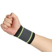 Бандаж эластичный для запястья RIAS Wrists Support Black-Green
