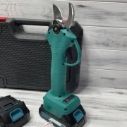 Аккумуляторный секатор в кейсе + 2 аккумулятора 21В, Crafting Tools / Электрические садовые ножницы