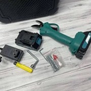 Аккумуляторный секатор в кейсе + 2 аккумулятора 21В, Crafting Tools / Электрические садовые ножницы