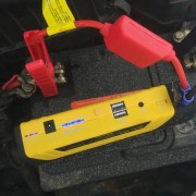 Пусковое устройство для автомобиля 50800 мАч, JUMPSTARTER TM15 / Автомобильное пускозарядное устройство