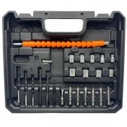 Аккумуляторный шуруповёрт в с набором инструментов.Два аккумулятора, мощная зарядка.12v AT-CD1201-24c