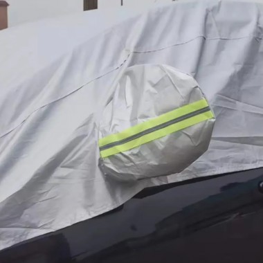 Автомобильный защитный тент-чехол для автомобиля XL 540*175*120 см Водонепроницаемый защитный тент на машину