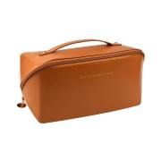 Вместительная косметичка с диагональной застежкой CosmyCase, коричневая