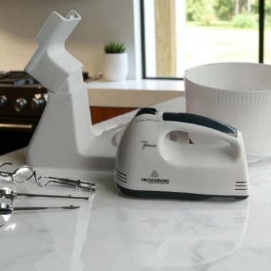 Кухонный миксер Crownberg CB-7320 настольный с подставкой и чашей, 7 скоростей Кухонный миксер Crownberg CB-7320 настольный с подставкой и чашей, 7 скоростей