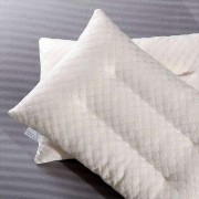 Ортопедическая подушка Pillow-05 с эффектом памяти для поддержки позвоночника