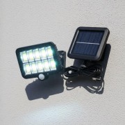 Уличный LED аккумуляторный светильник прожектор с датчиком движения на солнечной батарее GL-10 cob 2400mA