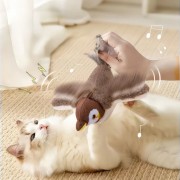 Музыкальная плюшевая игрушка для кошек и собак с подвижным крыльями Летающая птичка