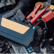 Автомобильное пускозарядное устройство с компрессором JUMPSTARTER TM15 PUMP 50800 мАч