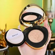 Кушон для лица увлажняющая тональная основа крем-кушон для ухода за кожей SKUV с запаской в коробке тональный крем №02