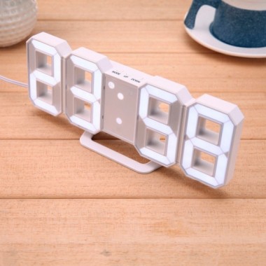 Светодиодные цифровые часы в виде цифр White clock Светодиодные цифровые часы в виде цифр White clock