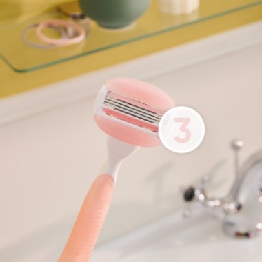 Бритва Gillette Venus Comfortglide Spa Breeze с 4 сменными картриджами (7702018469727)