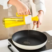 Стеклянный дозатор оливкового масла с щеткой 630мл 2 в 1, силиконовая капельница для измерения бутылки для приготовления пищи и щетка для выпечки