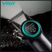 Аккумуляторная машинка для стрижки VGR V-001, 10 насадок, 9000 RPM, АКБ 4600 mAh, LED дисплей