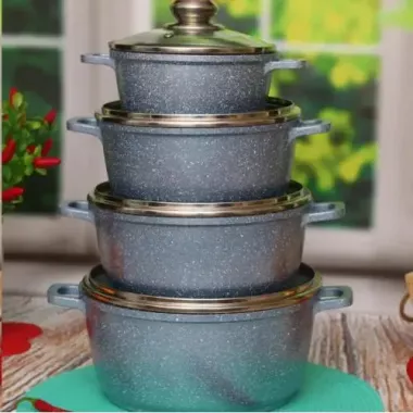 Набор кастрюль с мраморным покрытием 8 предметов Benson BN-379 Набор кастрюль с мраморным покрытием 8 предметов Benson BN-379