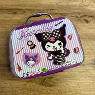 Детский чемодан с косметикой, комплект для маленьких модниц Детский чемодан с косметикой, комплект для маленьких модниц