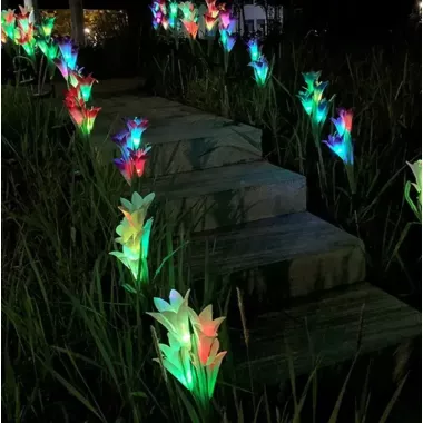 Уличный Садовый фонарь на солнечной батарее Лилия 74 см