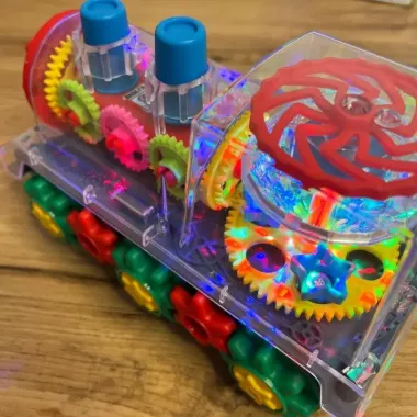 Детский интерактивный прозрачный поезд со светом, музыкой и поворотом на 360° Детский интерактивный прозрачный поезд со светом, музыкой и поворотом на 360°