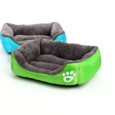 Лежанка - пуфик для кошек и собак L(67*55см)  Черная