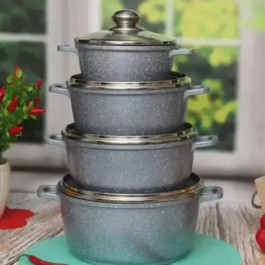 Набор кастрюль с мраморным покрытием 8 предметов Benson BN-379 Набор кастрюль с мраморным покрытием 8 предметов Benson BN-379