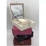 Скринька для прикрас стьобана з великим дзеркалом, що відкидається, маленька скринька всередині колір слонова кістка