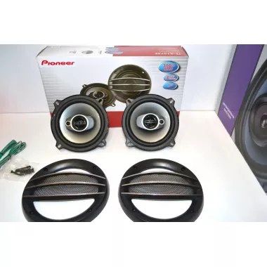 Автомобильные акустические динамики TS-A1374E 13 см / Колонка в машину