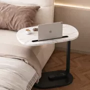 Прикроватный столик с мраморной столешницей и подставкой под планшет 28×45×60 см