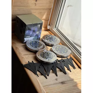 Садовий вуличний світлодіодний ліхтар-підсвічування на сонячній батареї 4шт Solar Pathway Lights