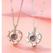 Кулон подвеска с проекцией I love you Я тебя люблю на 100 языках мира в форме сердца