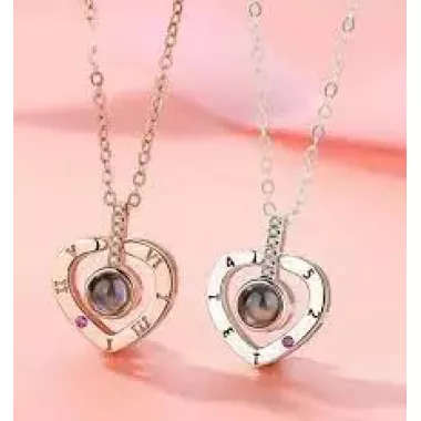 Кулон подвеска с проекцией I love you Я тебя люблю на 100 языках мира в форме сердца