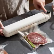 Вакуумный упаковщик пищевых продуктов Vacuum Sealer с сенсорным дисплеем + 10 пакетов