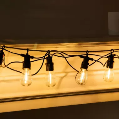 Светодиодная гирлянда 10 метров, 25 LED, статический режим, питание от сети 220В Светодиодная гирлянда 10 метров, 25 LED, статический режим, питание от сети 220В