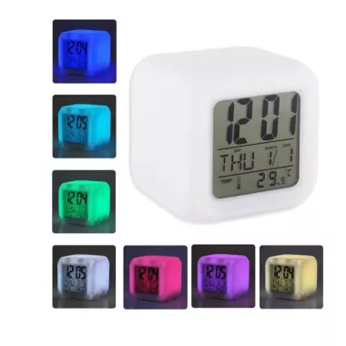 Часы хамелеон CX508 кубик R190464 Часы хамелеон CX508 кубик R190464