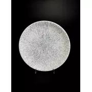 Обеденная керамическая тарелка с фактурным узором 20.5 см