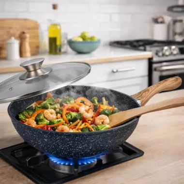 Сковорода WOK Benson с мраморным антипригарным покрытием и крышкой 30 x 8 см (BN-490) Сковорода WOK Benson с мраморным антипригарным покрытием и крышкой 30 x 8 см (BN-490)