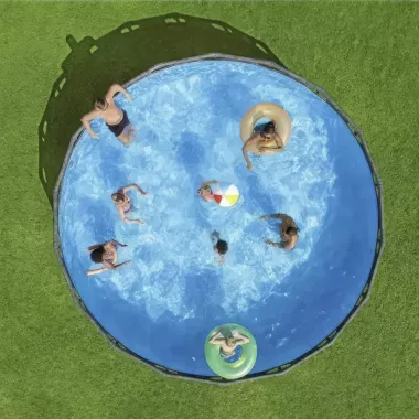 Каркасный круглый бассейн 549х132 см на 26 000 л с фильтр-насосом, лестницей, тентом Bestway 561KC Каркасный круглый бассейн 549х132 см на 26 000 л с фильтр-насосом, лестницей, тентом Bestway 561KC