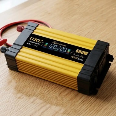Автомобільний інвертор Жовтий / Перетворювач напруги з 12-220V, 500Вт, 2хUSB
