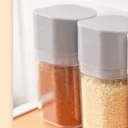 Баночка для специй, приправ и соусов с автоматической самооткрывающейся крышкой, бутылка с дозатором, герметичная