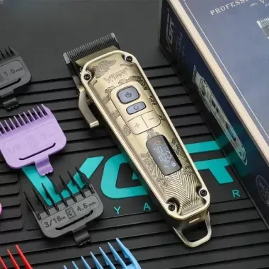 Аккумуляторная машинка для стрижки VGR V-005 с насадками 8 шт
