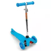 зеленый Трехколесный самокат с светящимися колесами