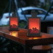 Декоративная лампа с эффектом пламени, размер 14×14×24,5 см