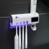 Держатель-диспенсер для зубной пасты и щеток Toothbrush sterilizer автоматический Держатель-диспенсер для зубной пасты и щеток Toothbrush sterilizer автоматический