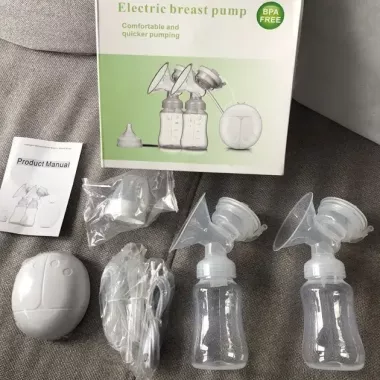 Электрический двойной массажный молокоотсос Kinder Goods в комплекте с 2 бутылочками для молока + соска, USB