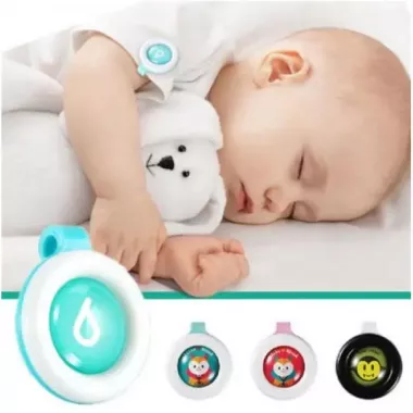 Клипса от комаров Bikit Guard c натуральными экстрактами с полиэтиленовой капсулой. Клипса от комаров Bikit Guard c натуральными экстрактами с полиэтиленовой капсулой.