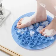 Круглая силиконовая щетка - мочалка на присосках на стену в ванну/душ Massage foot rad массажный противоскользящий коврик для ног