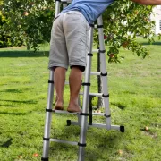 Сходи-Стрем'янка 4.2м (2.1+2.1) телескопічна, складана, алюмінієва