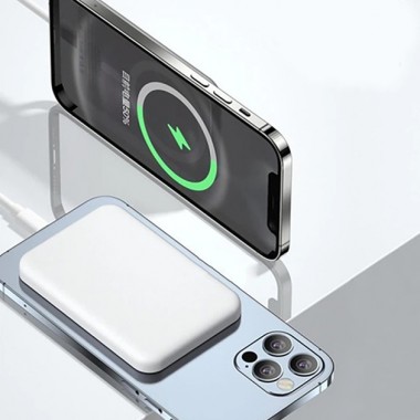 Магнитный павербанк 10000mAh MagSafe / Power Bank lightning / Повербанк магнитный беспроводной 22,5W