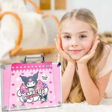 Набор детской косметики Kuromi в кейсе (40 предметов) / Косметика для детей / Детская косметика
