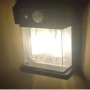 Настенный уличный светильник с солнечной панелью, фонарь с датчиком на движение SOLAR WALL LAMP YX-777 Black